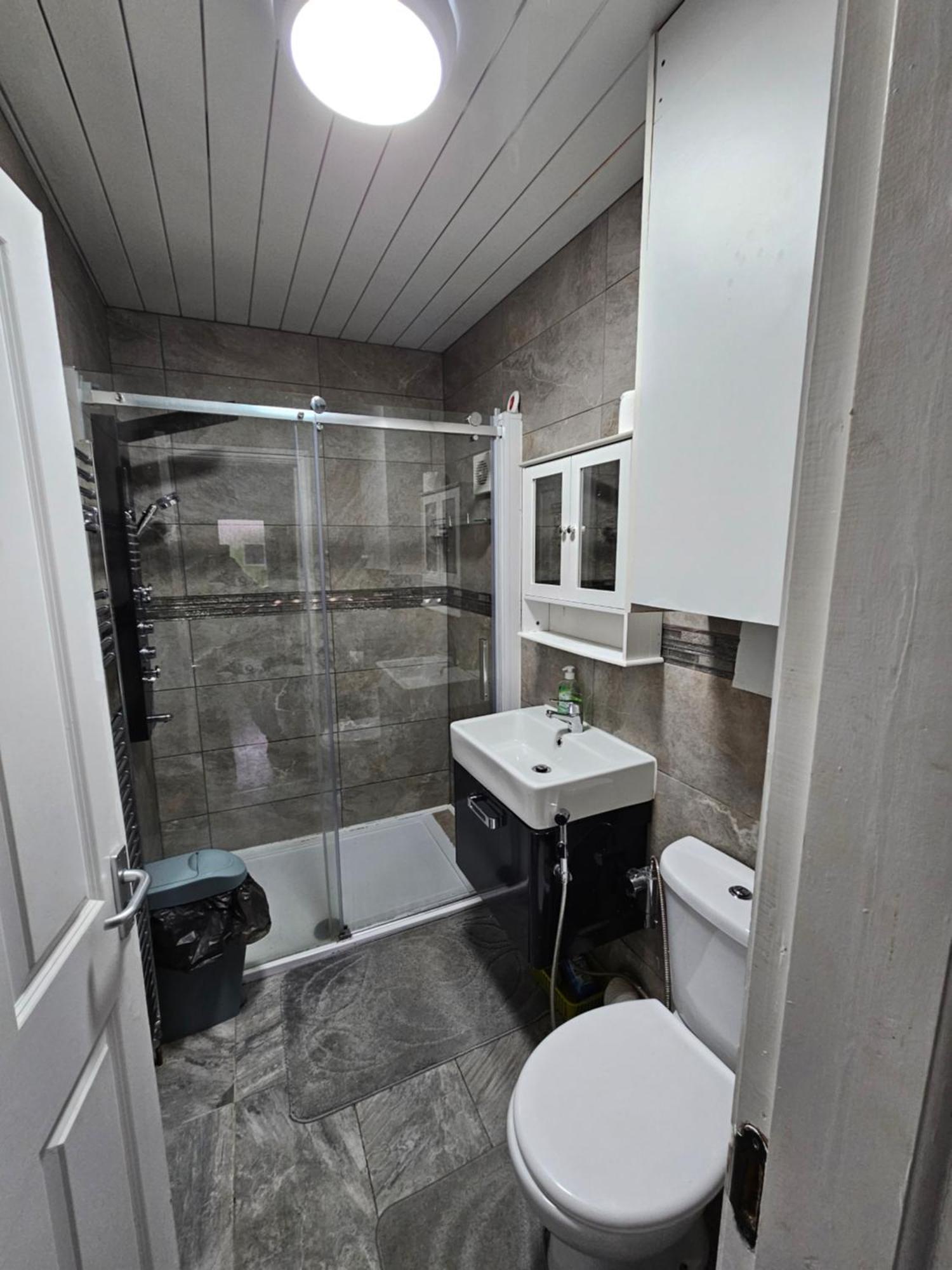 Monyhull Homestay - Near City Centre Kingsheath Nia Nec Bhx Birmingham Buitenkant foto