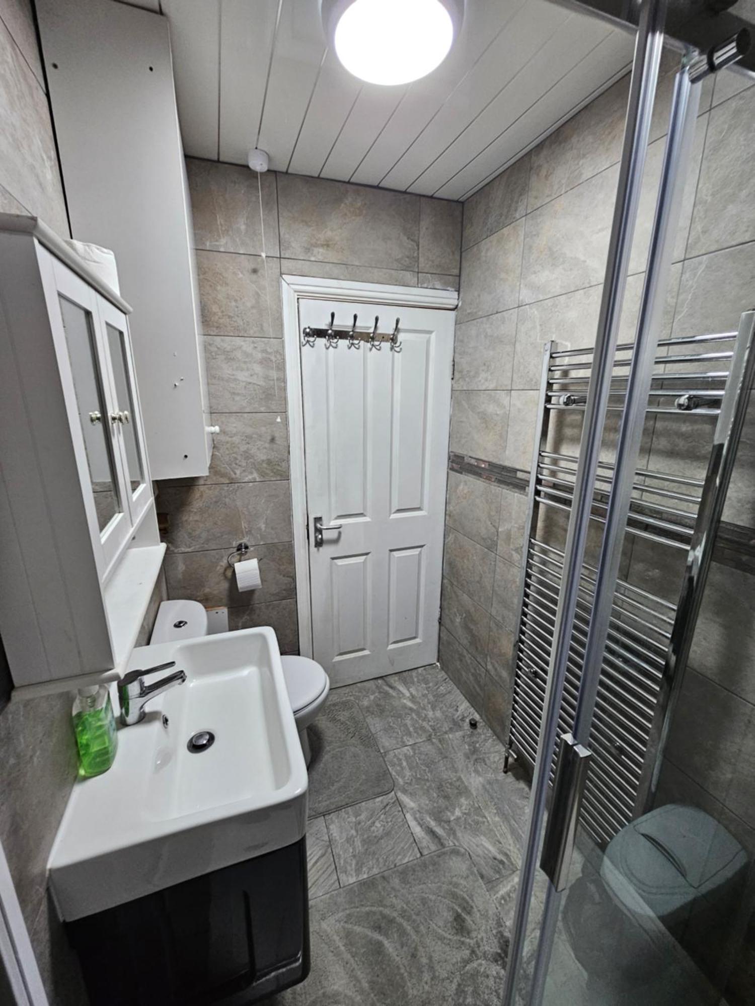 Monyhull Homestay - Near City Centre Kingsheath Nia Nec Bhx Birmingham Buitenkant foto