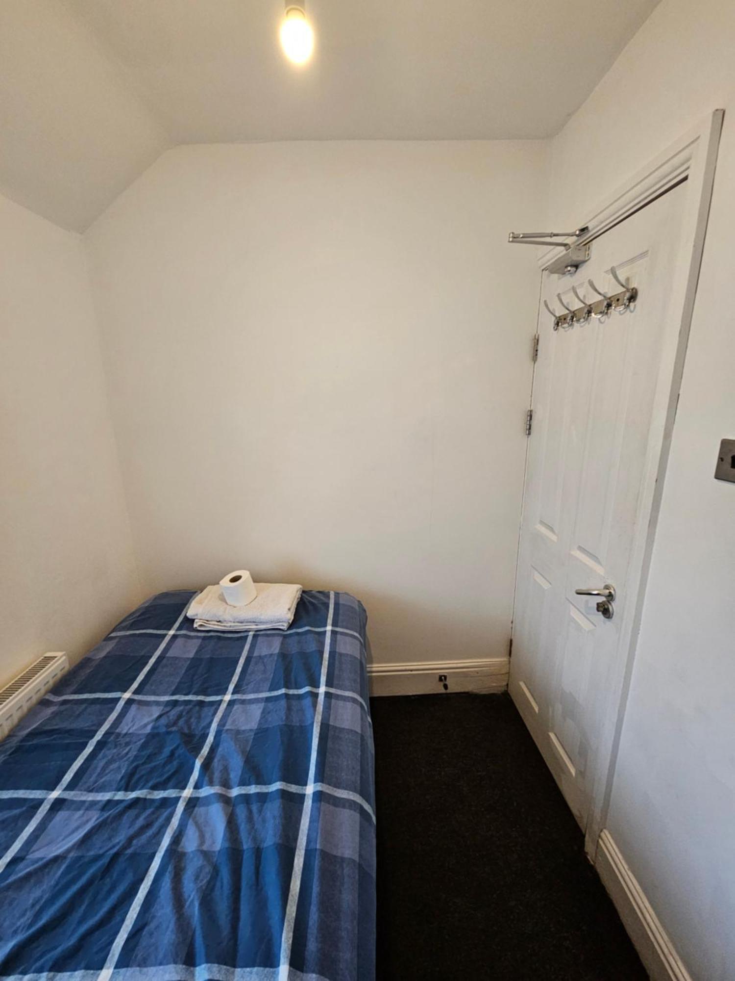 Monyhull Homestay - Near City Centre Kingsheath Nia Nec Bhx Birmingham Buitenkant foto