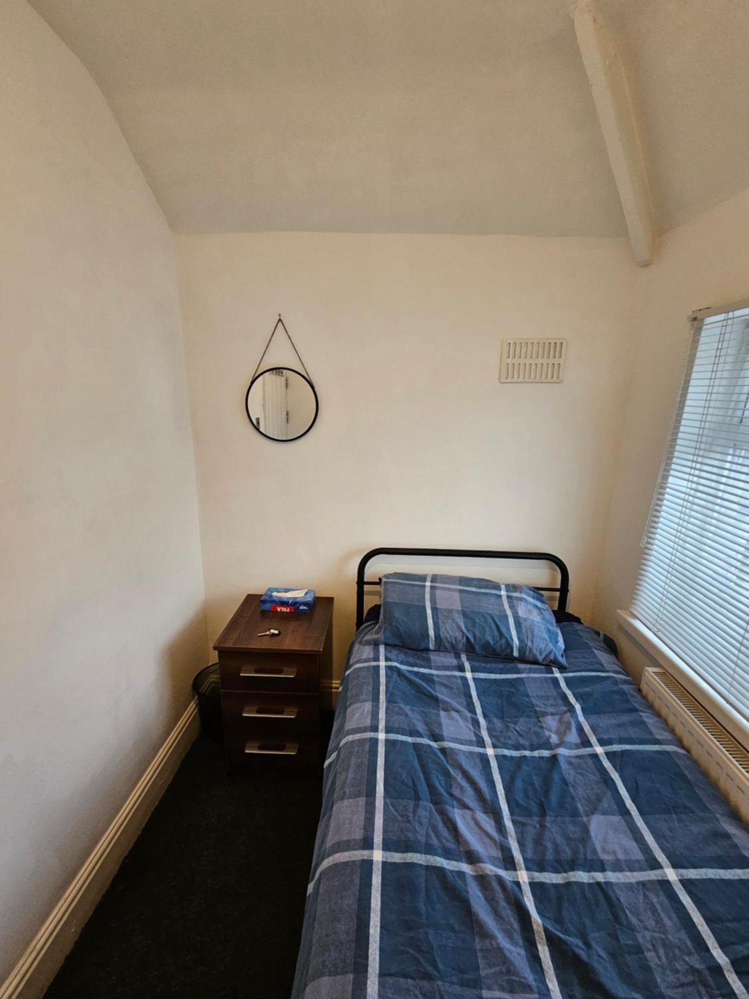 Monyhull Homestay - Near City Centre Kingsheath Nia Nec Bhx Birmingham Buitenkant foto